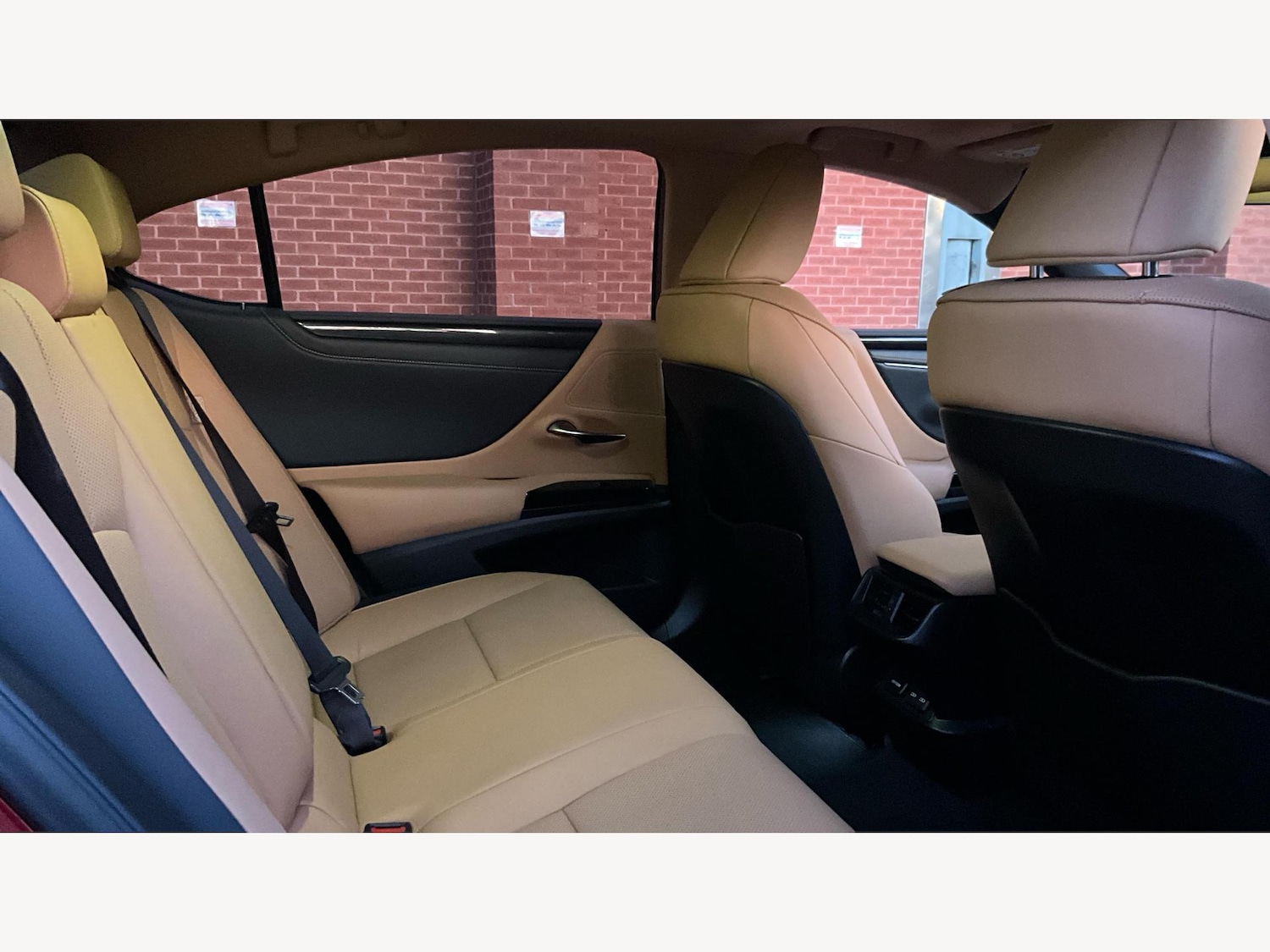 Used Lexus ES 2023 for sale - 77091696: Photo 11