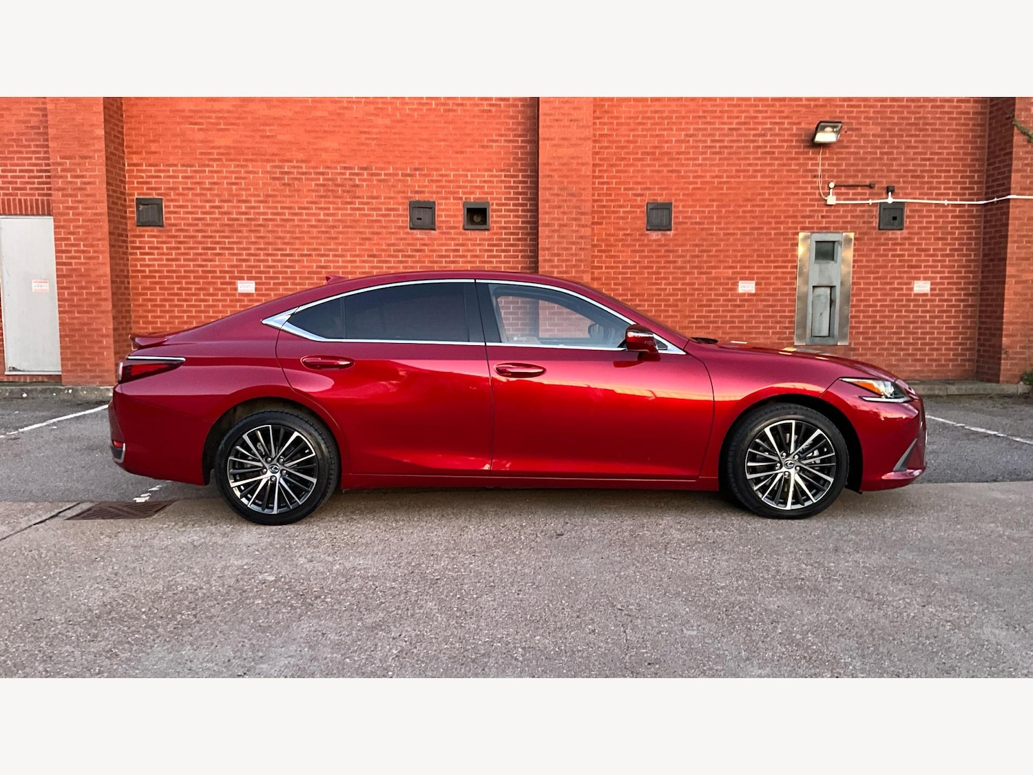 Used Lexus ES 2023 for sale - 77091696: Photo 18