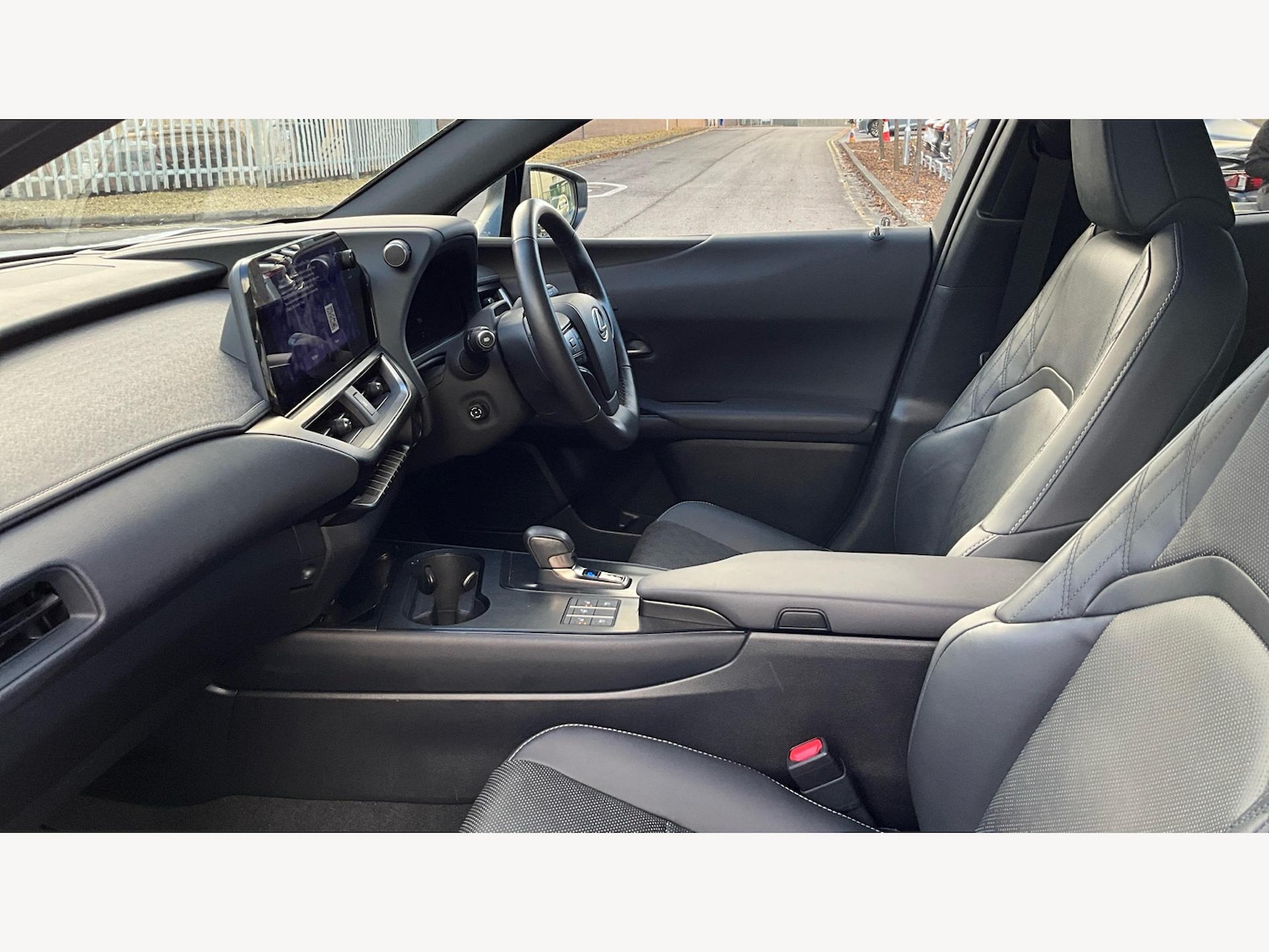 Used Lexus UX 2024 for sale - 77091152: Photo 8