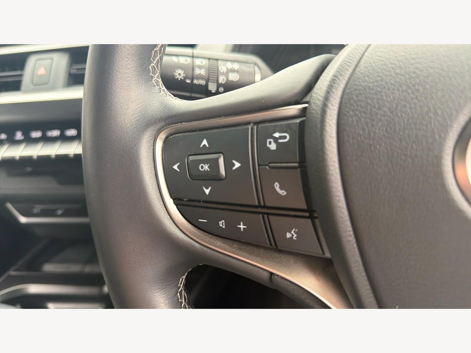 Used Lexus UX for sale - 77823594: Photo 22