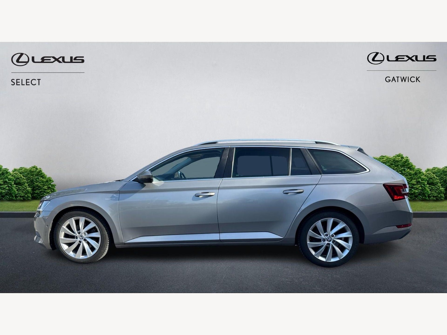 Used Skoda Superb 2017 for sale - 77737719: Photo 3