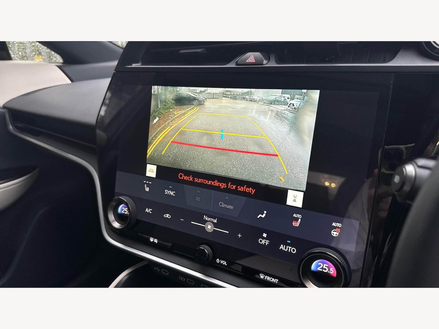 Used Lexus RZ 2024 for sale - 76591990: Photo 22