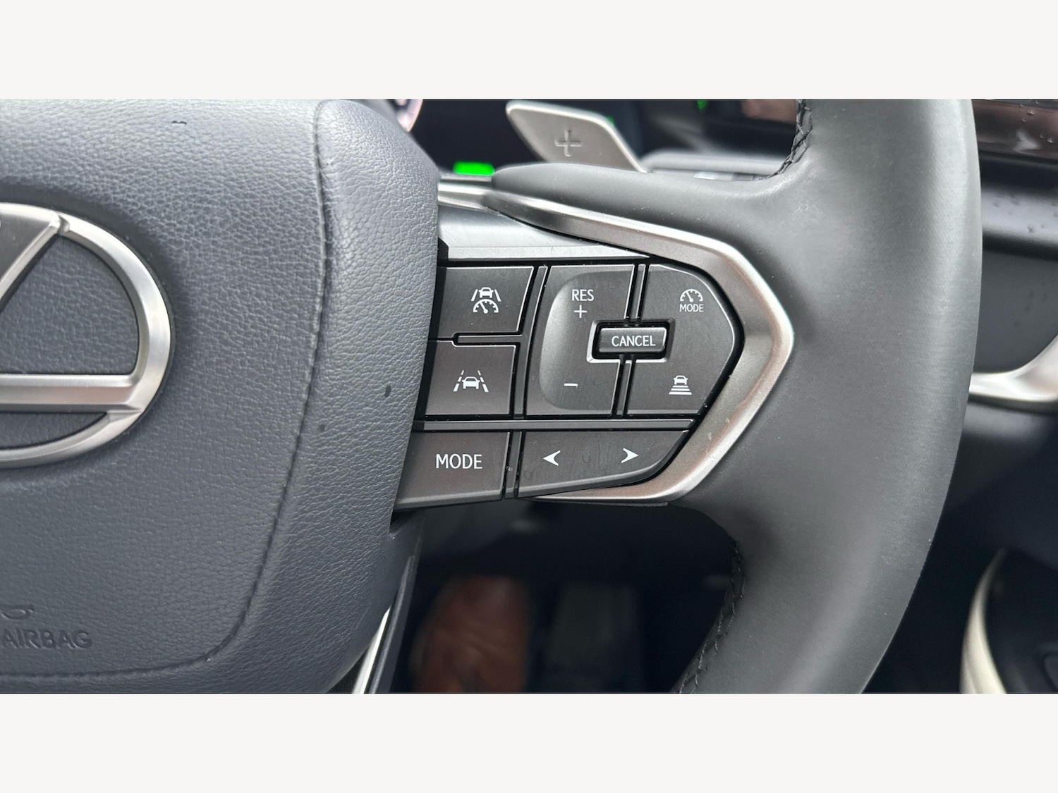 Used Lexus RZ 2024 for sale - 76591990: Photo 29