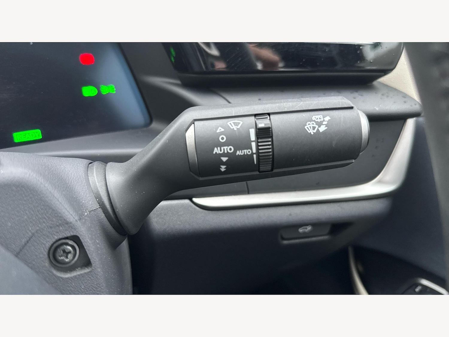 Used Lexus RZ 2024 for sale - 76591990: Photo 31