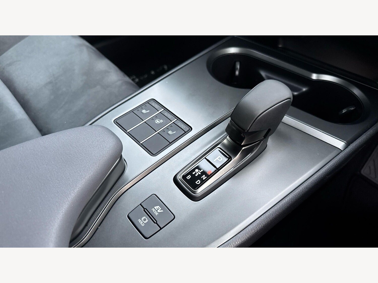 Used Lexus UX 2024 for sale - 77793566: Photo 26