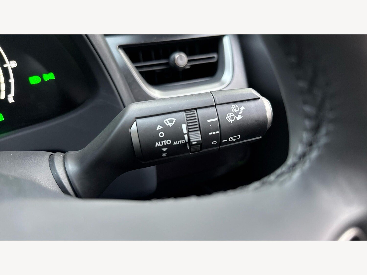 Used Lexus UX 2024 for sale - 77793566: Photo 31