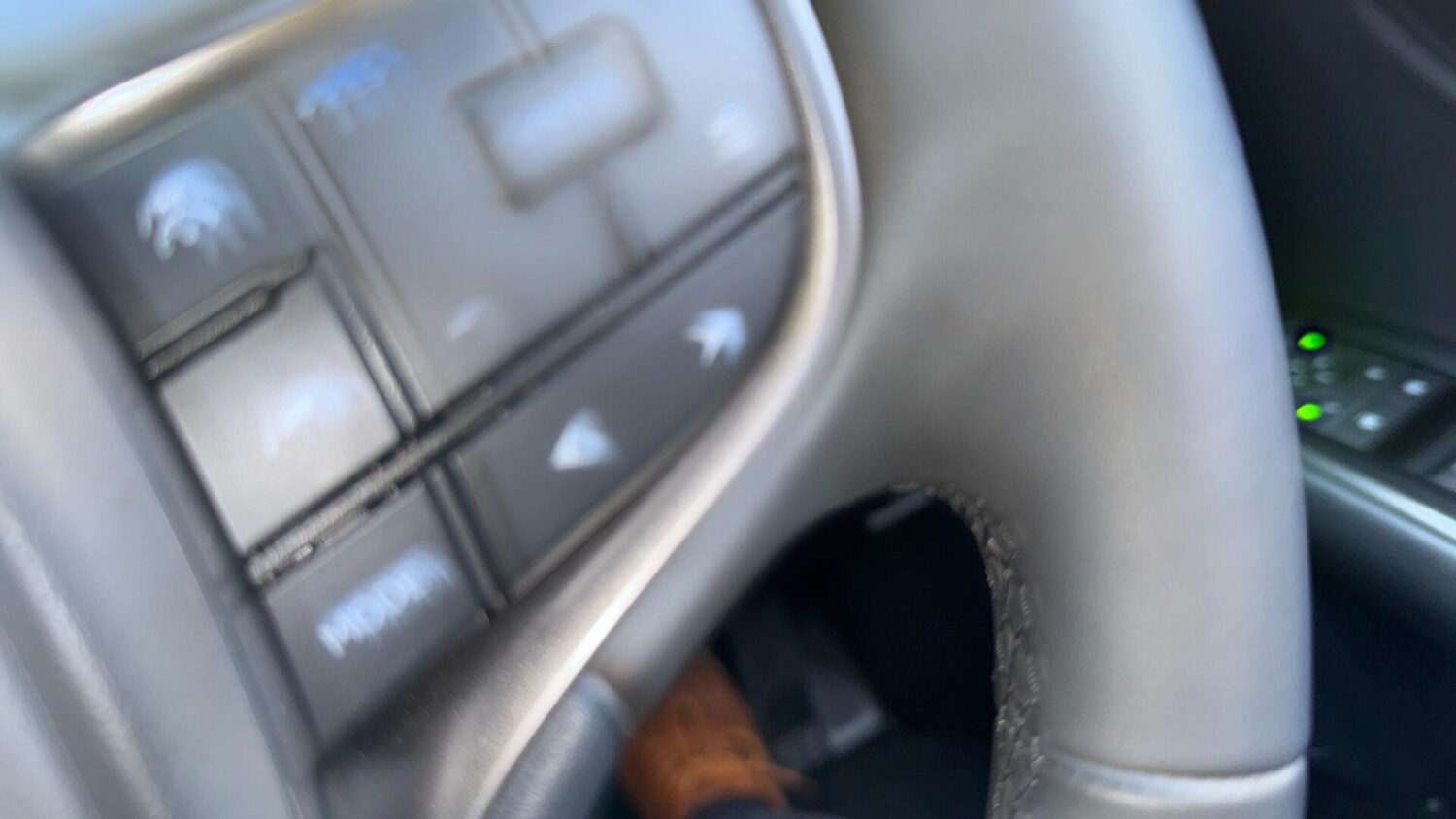 Used Lexus UX 2024 for sale - 77793566: Photo 32