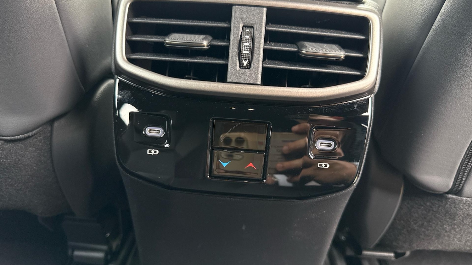 Vehicle 44
