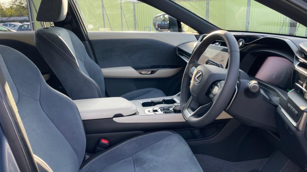 Used Lexus RZ 2023 for sale - 77091689: Photo 14