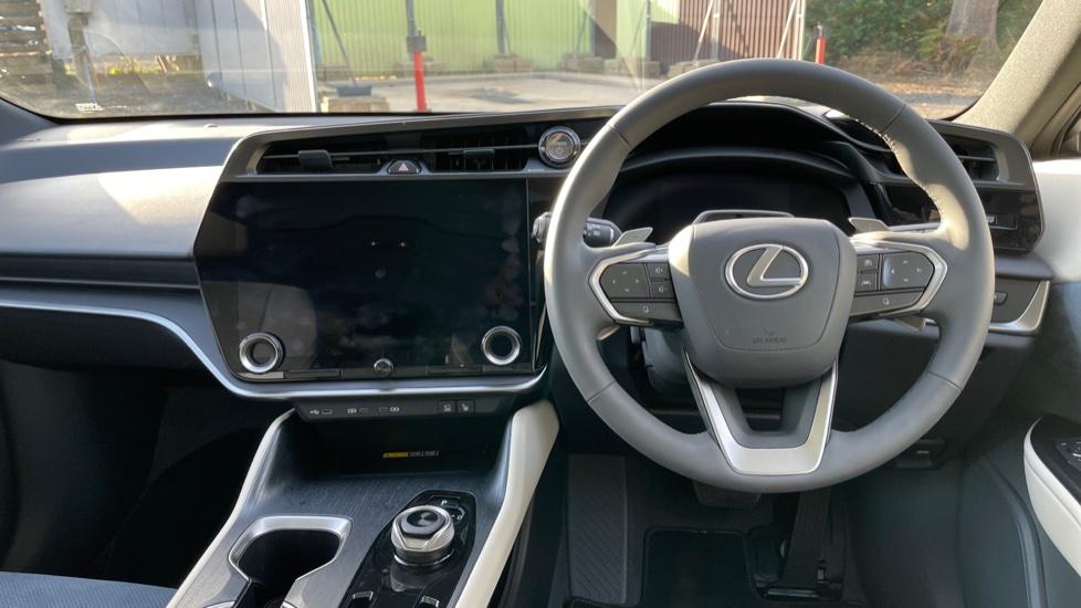 Used Lexus RZ 2023 for sale - 77091689: Photo 8