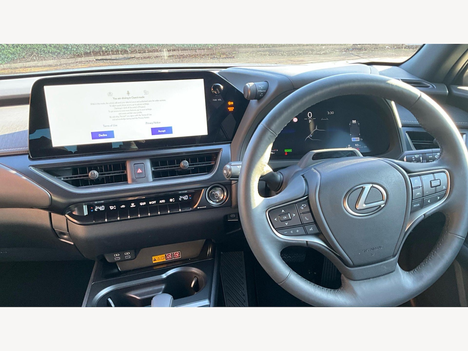 Used Lexus UX 2025 for sale - 77882398: Photo 10