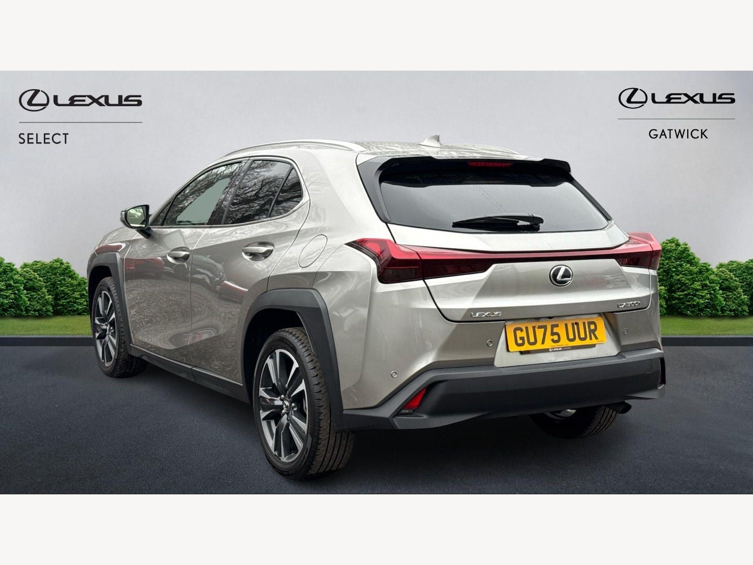 Used Lexus UX 2025 for sale - 77882398: Photo 2