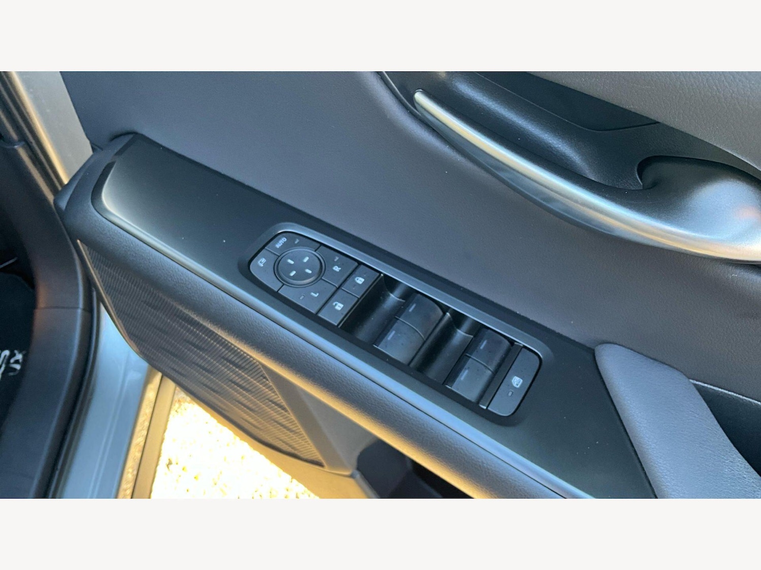 Used Lexus UX 2025 for sale - 77882398: Photo 23