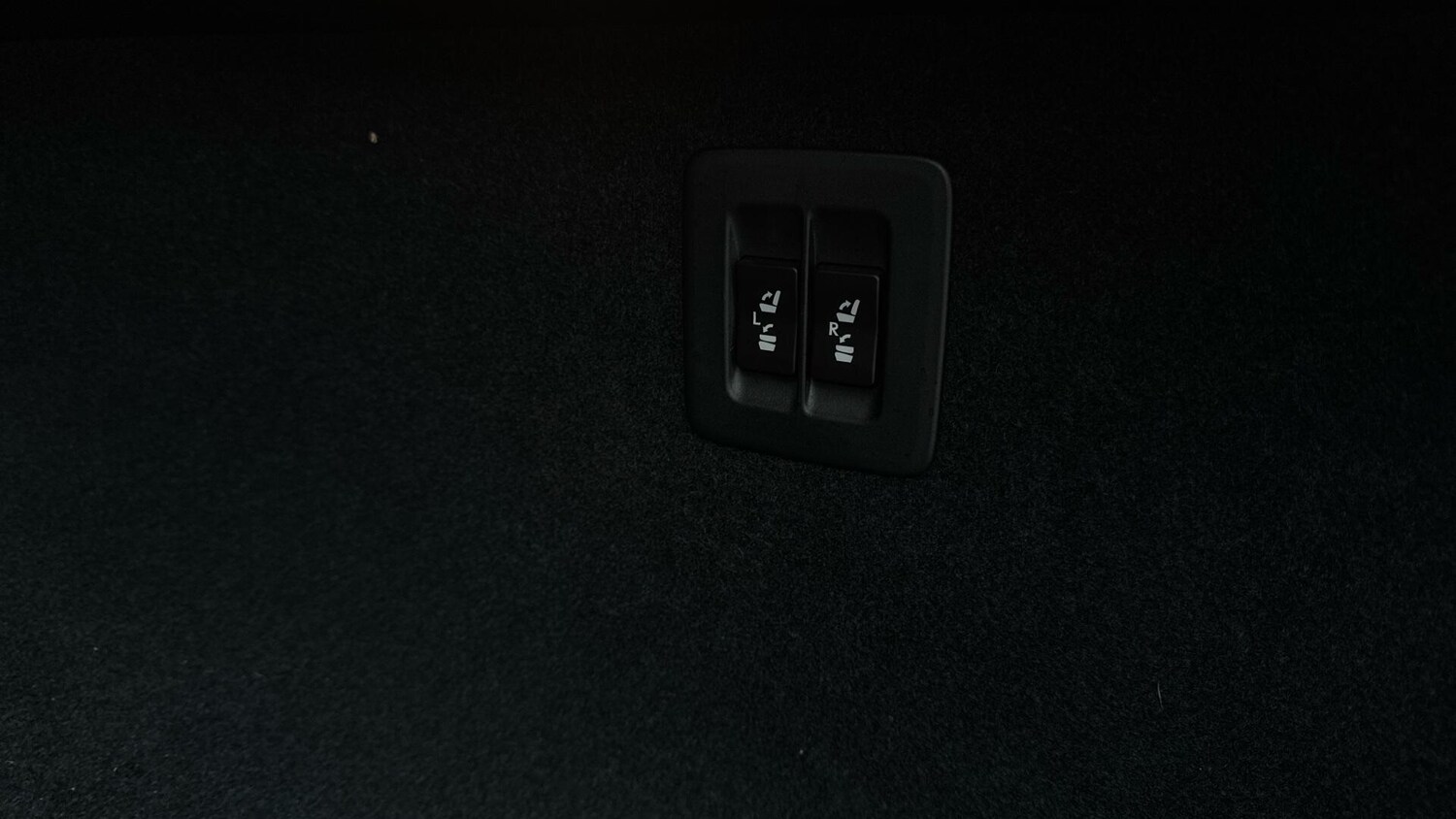 Used Lexus RX 2019 for sale - 77478947: Photo 32