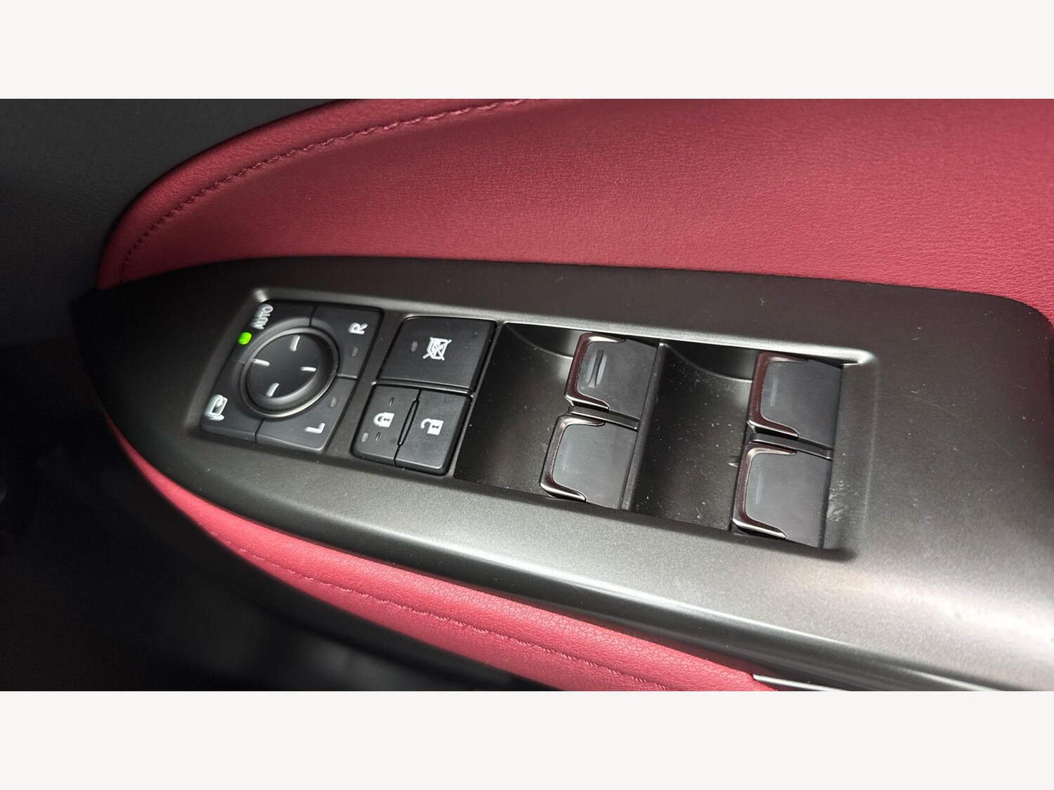 Used Lexus NX 2023 for sale - 75954037: Photo 27
