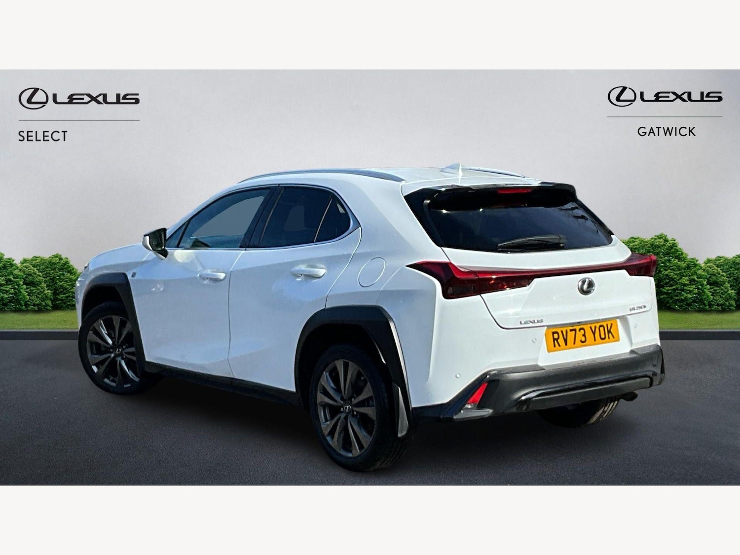 Used Lexus UX 2023 for sale - 77794424: Photo 2