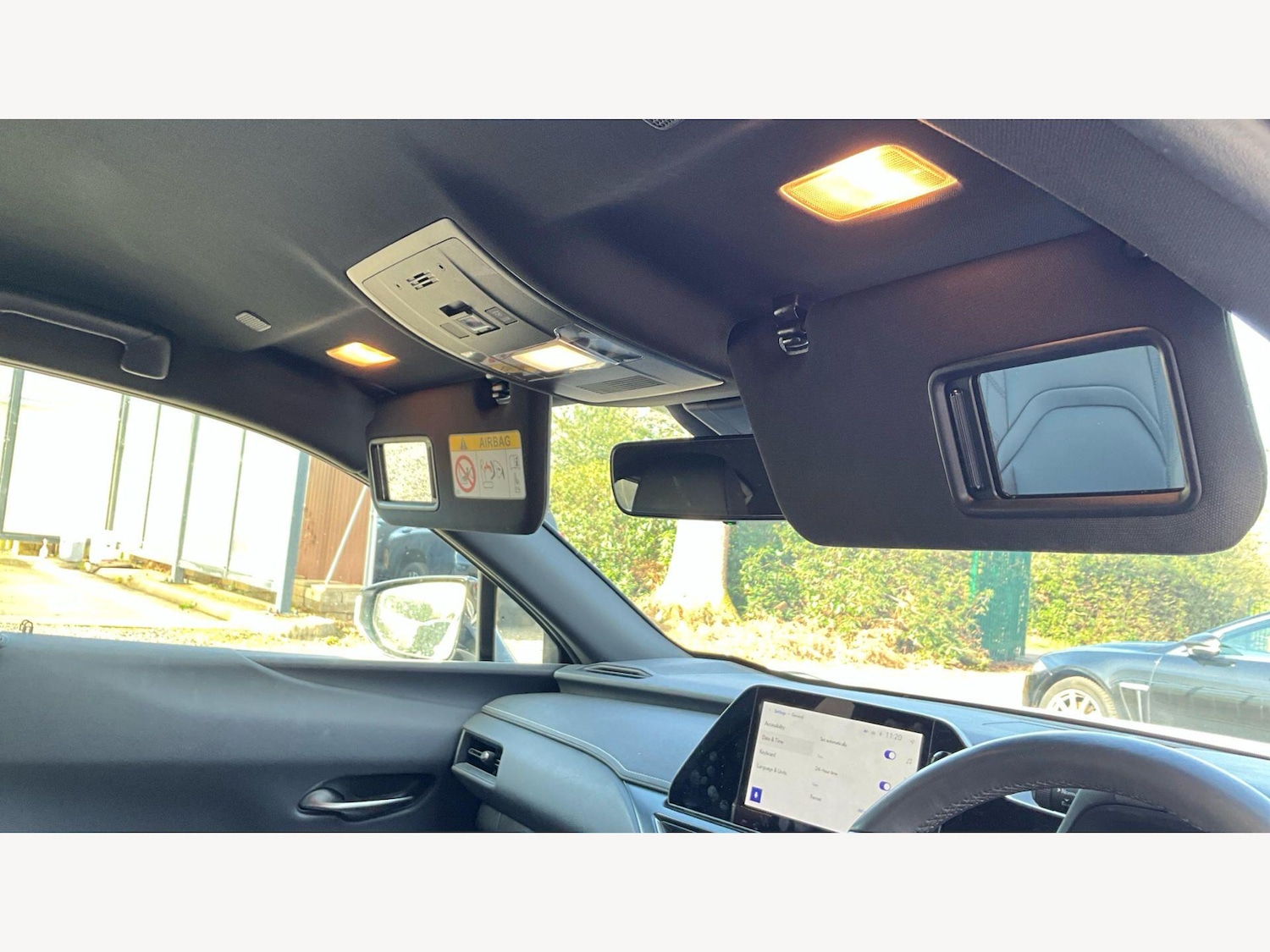 Used Lexus UX 2023 for sale - 77794424: Photo 30