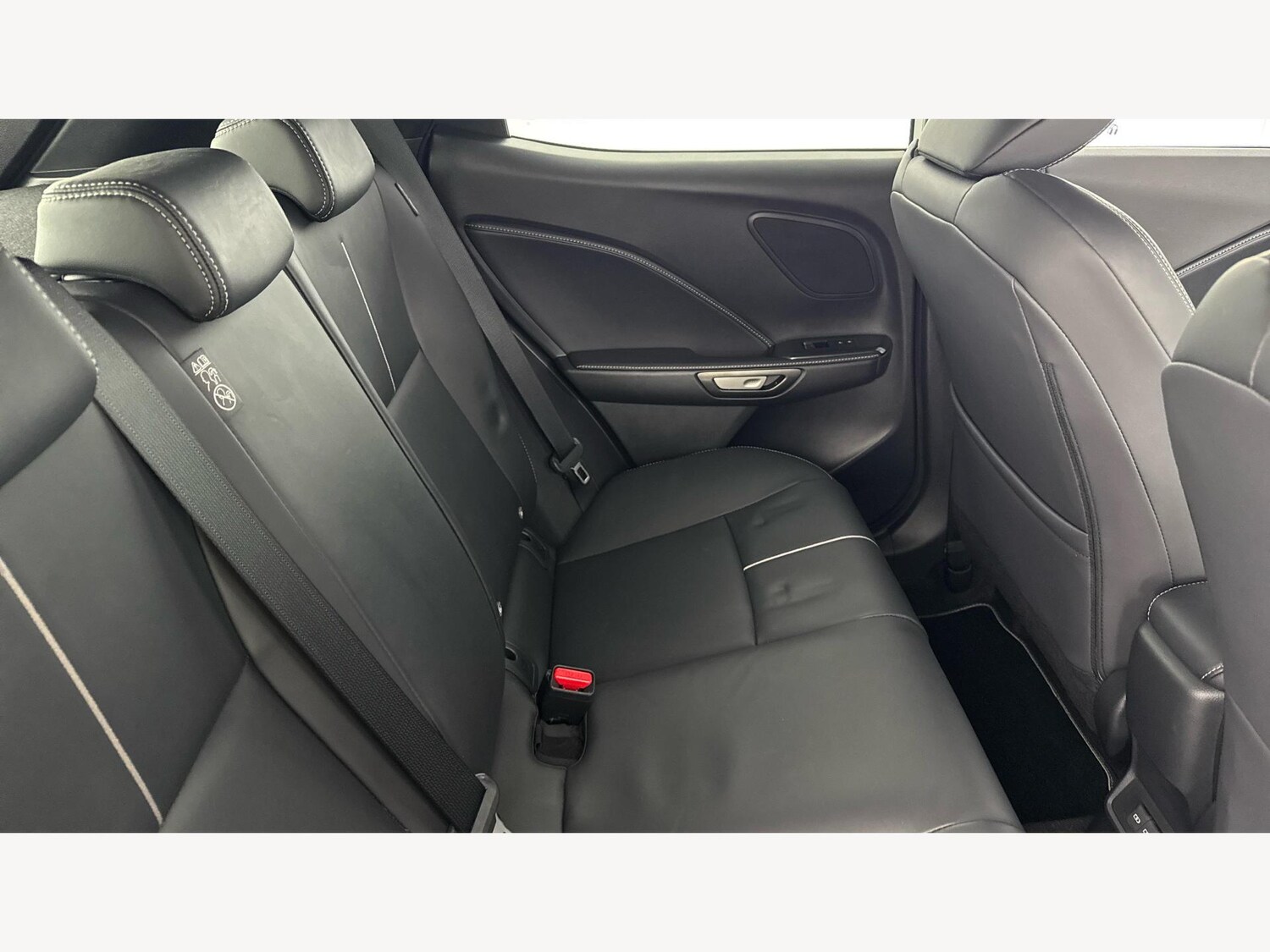 Used Lexus LBX 2024 for sale - 76606896: Photo 11