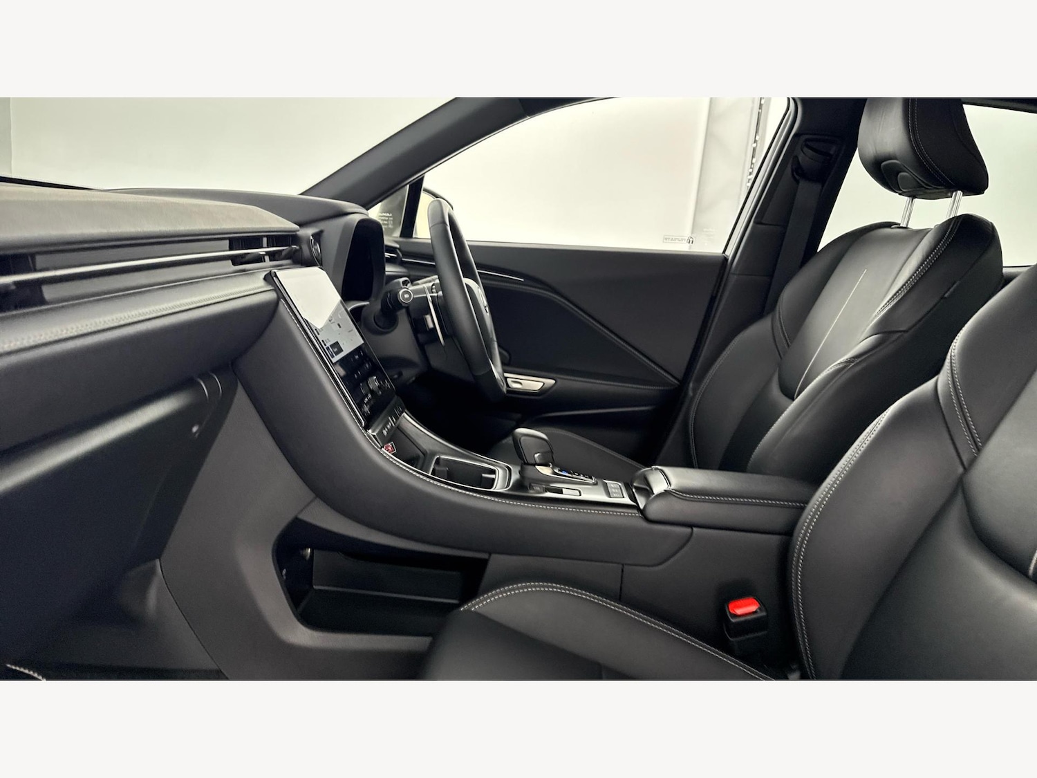 Used Lexus LBX 2024 for sale - 76606896: Photo 8