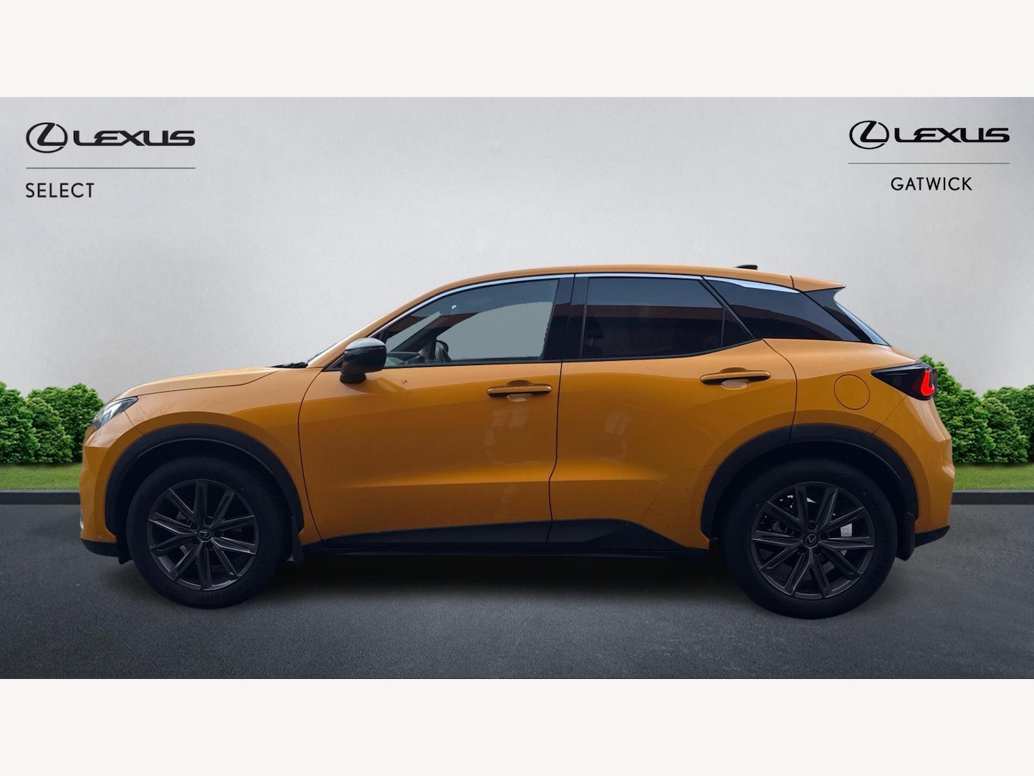 Used Lexus LBX 2024 for sale - 77242708: Photo 3