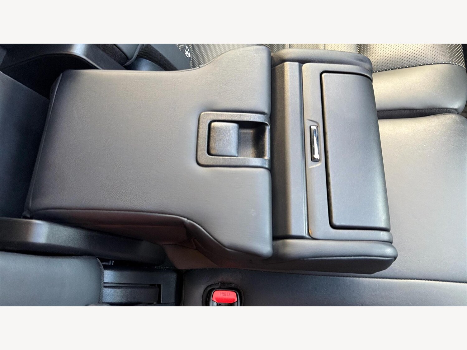 Used Lexus RX 2019 for sale - 76823921: Photo 28