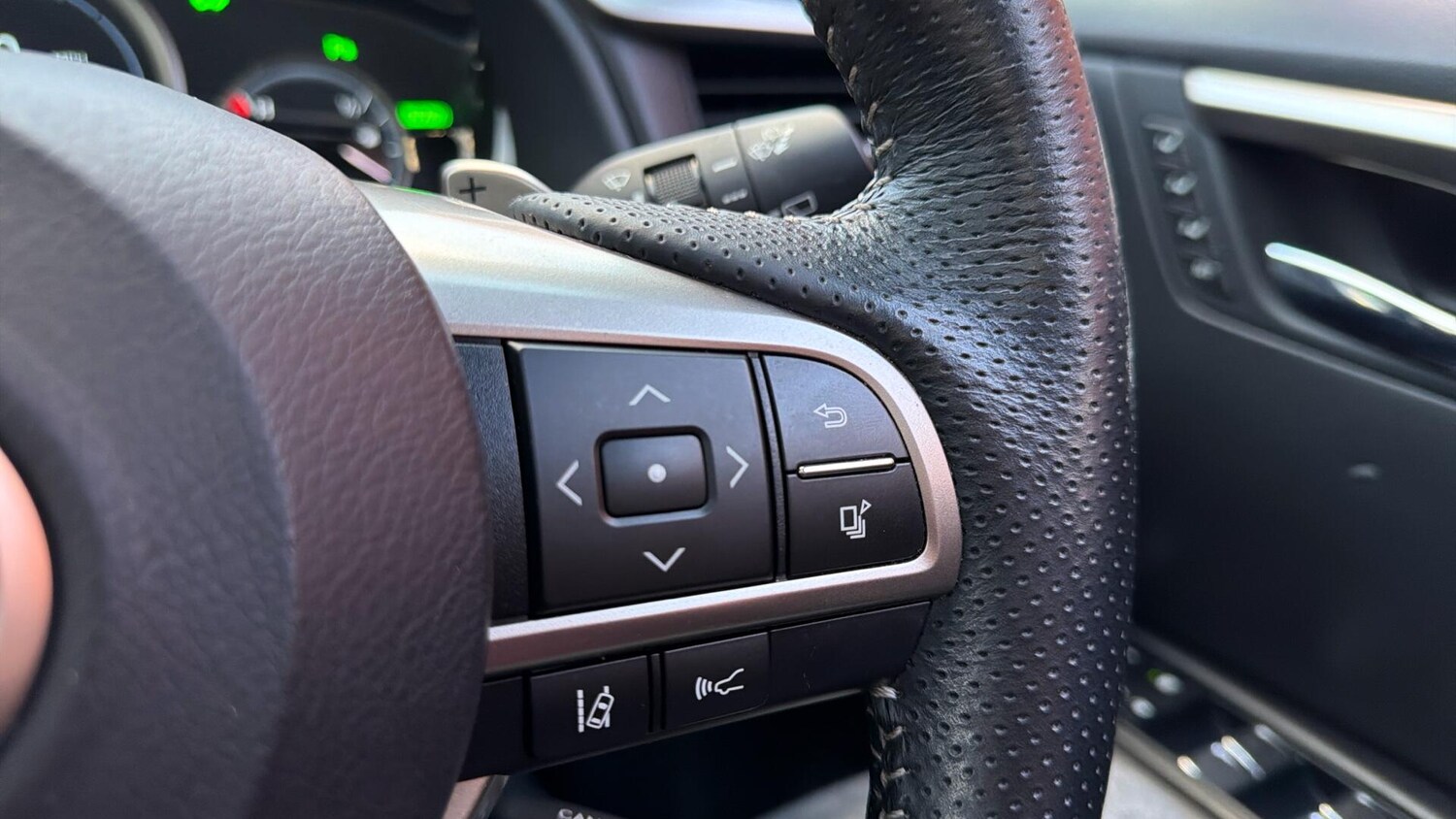 Used Lexus RX 2019 for sale - 76823921: Photo 35