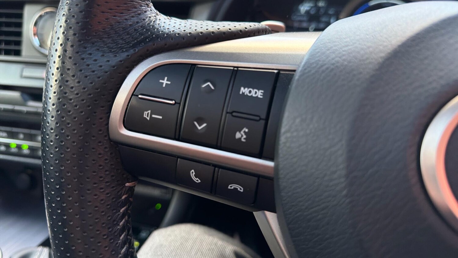 Used Lexus RX 2019 for sale - 76823921: Photo 37