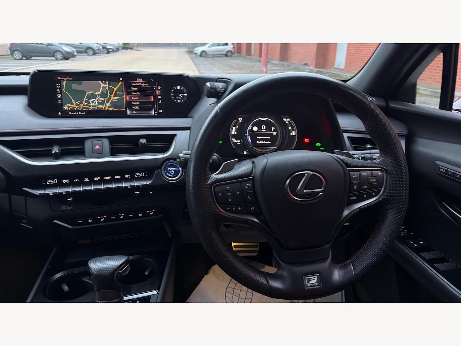 Used Lexus UX 2019 for sale - 77050127: Photo 9