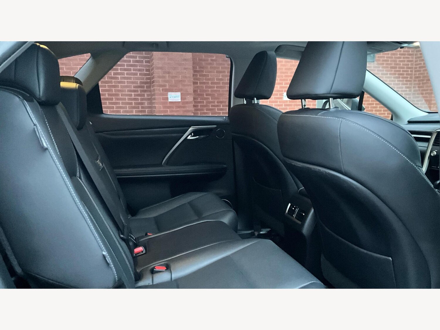 Used Lexus RX 2022 for sale - 77050292: Photo 11