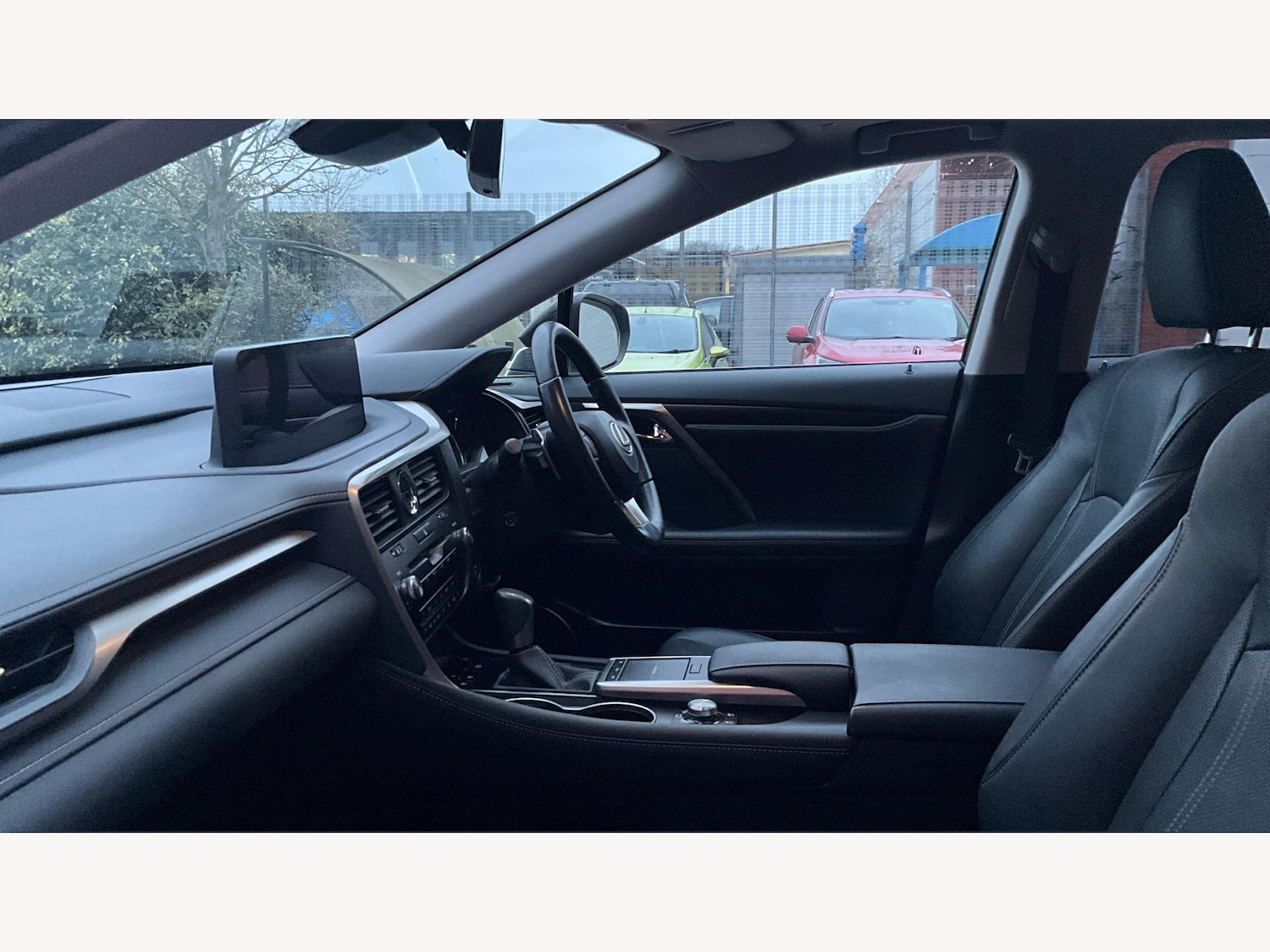 Used Lexus RX 2022 for sale - 77050292: Photo 8