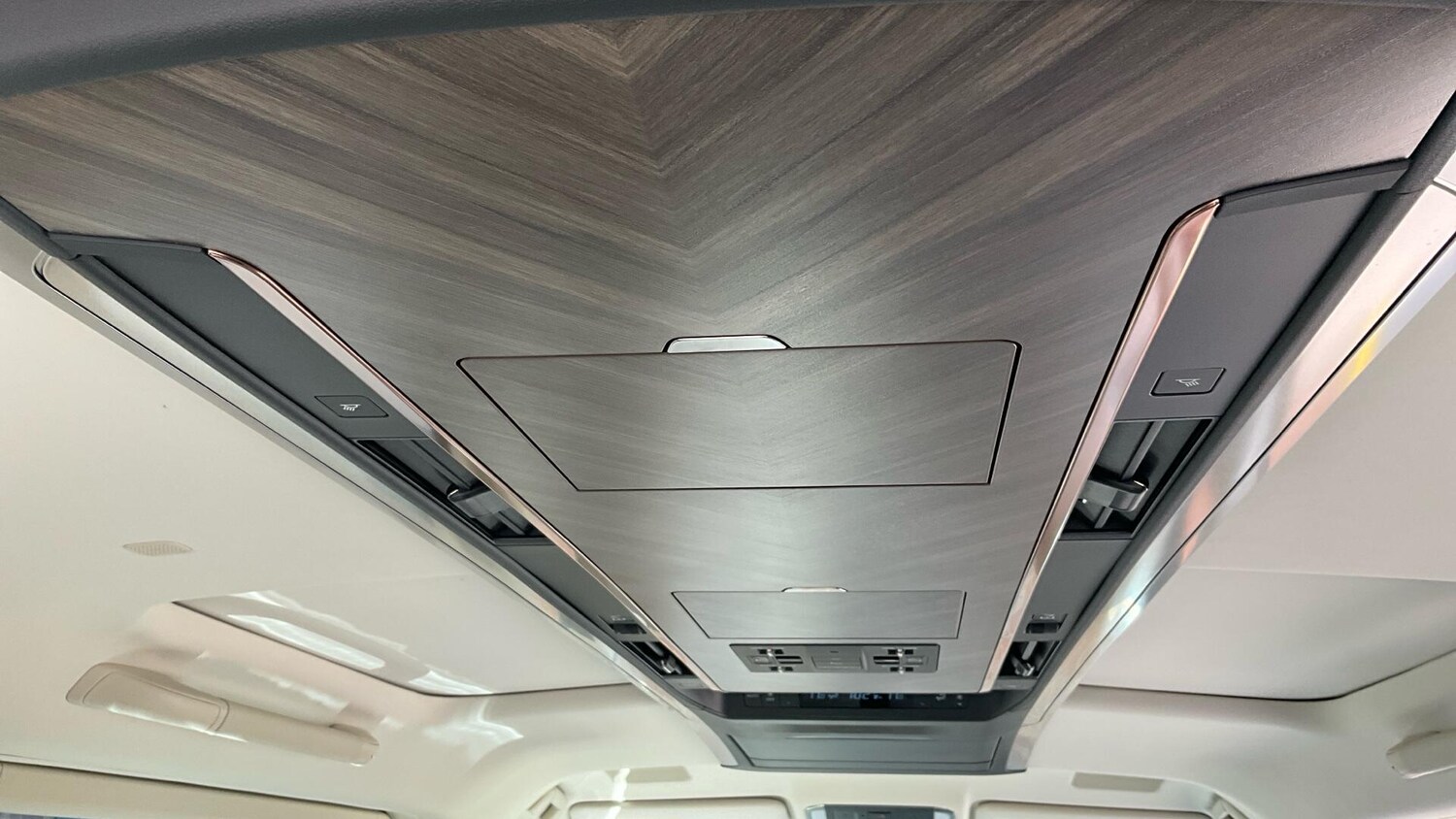 Used Lexus LM 2025 for sale - 76446412: Photo 34