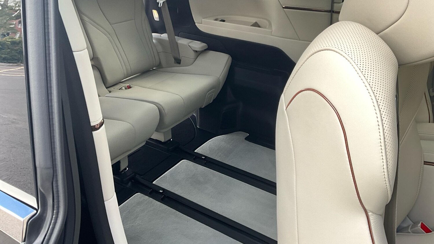 Used Lexus LM 2025 for sale - 76446412: Photo 61