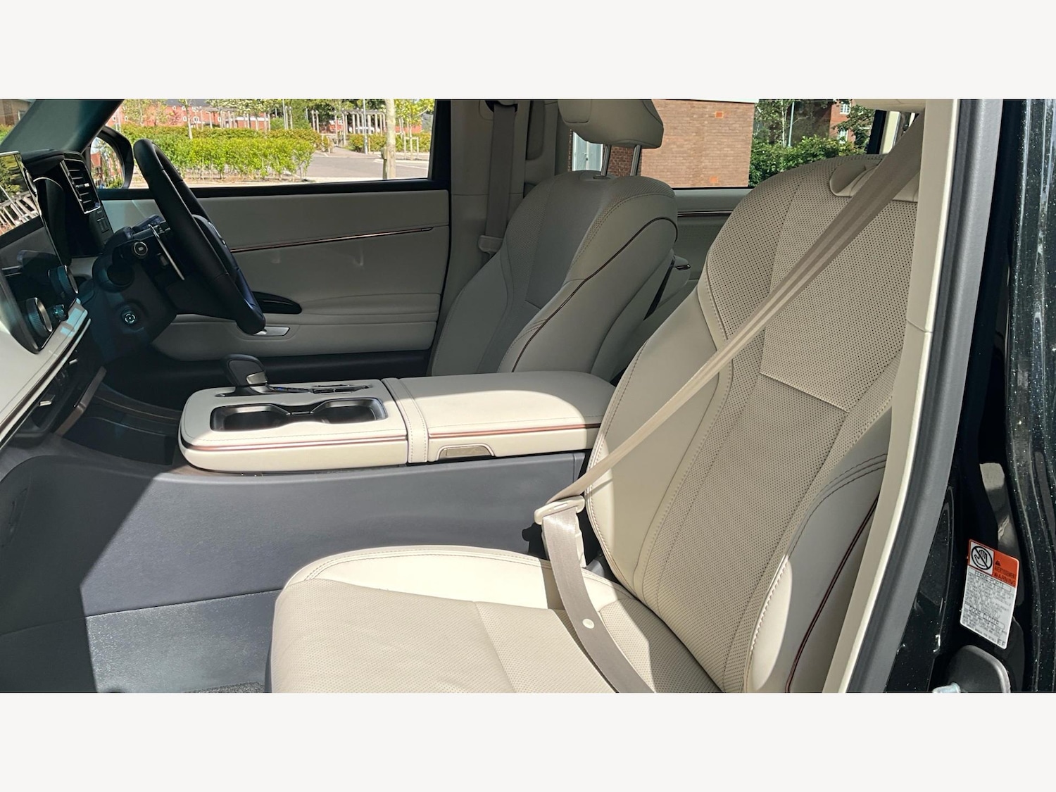 Used Lexus LM 2025 for sale - 76446412: Photo 8