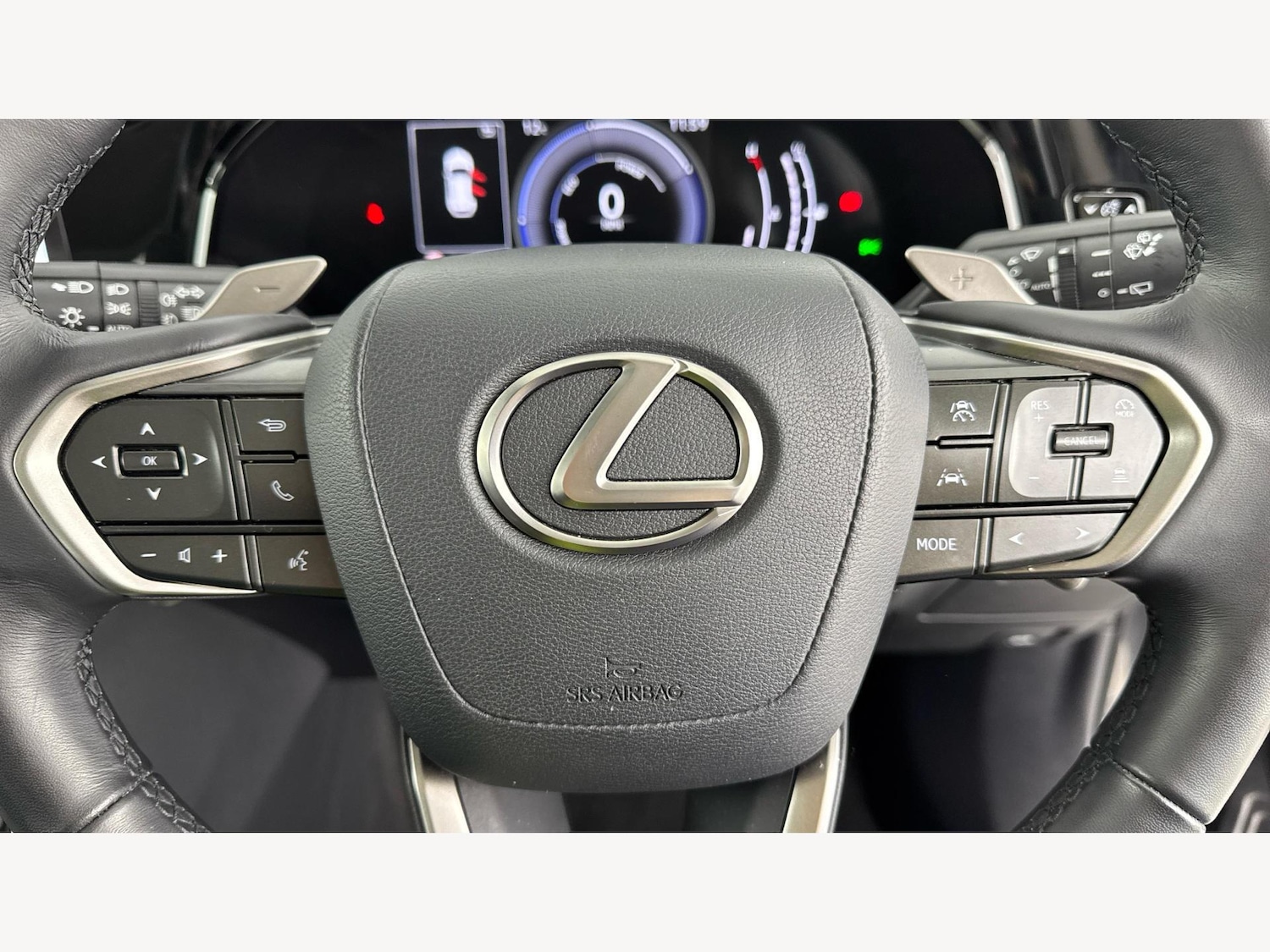 Used Lexus NX 2024 for sale - 76926650: Photo 13