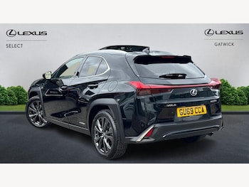 Used Lexus UX 2019 for sale - 75990859: Photo