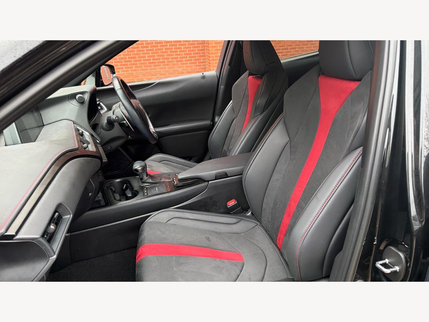 Used Lexus UX 2022 for sale - 77658570: Photo 8