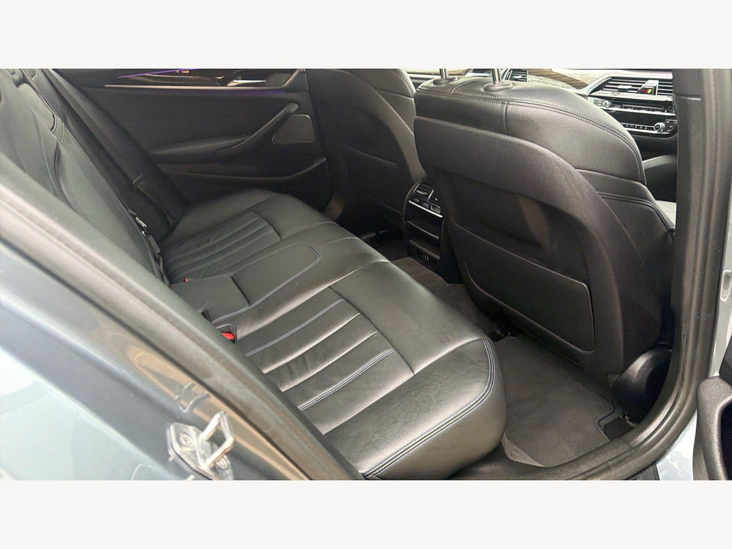 Used BMW 5 Series 2018 for sale - 77612355: Photo 11