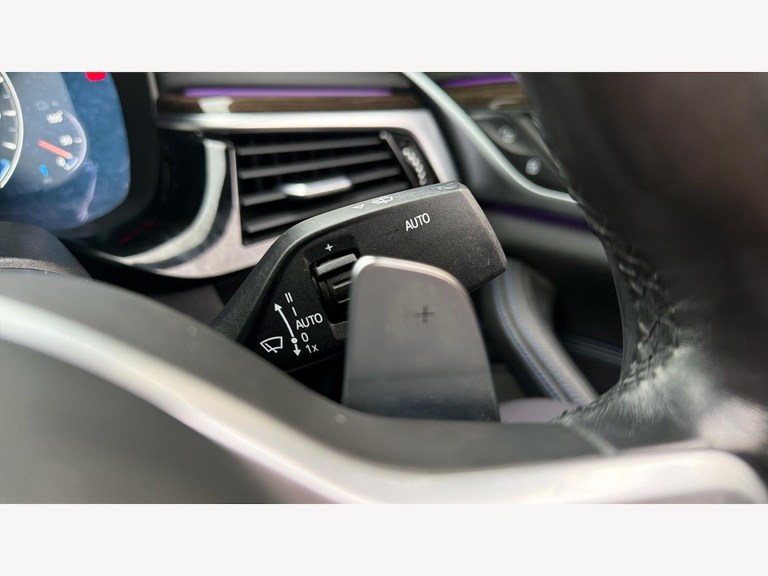 Used BMW 5 Series 2018 for sale - 77612355: Photo 31