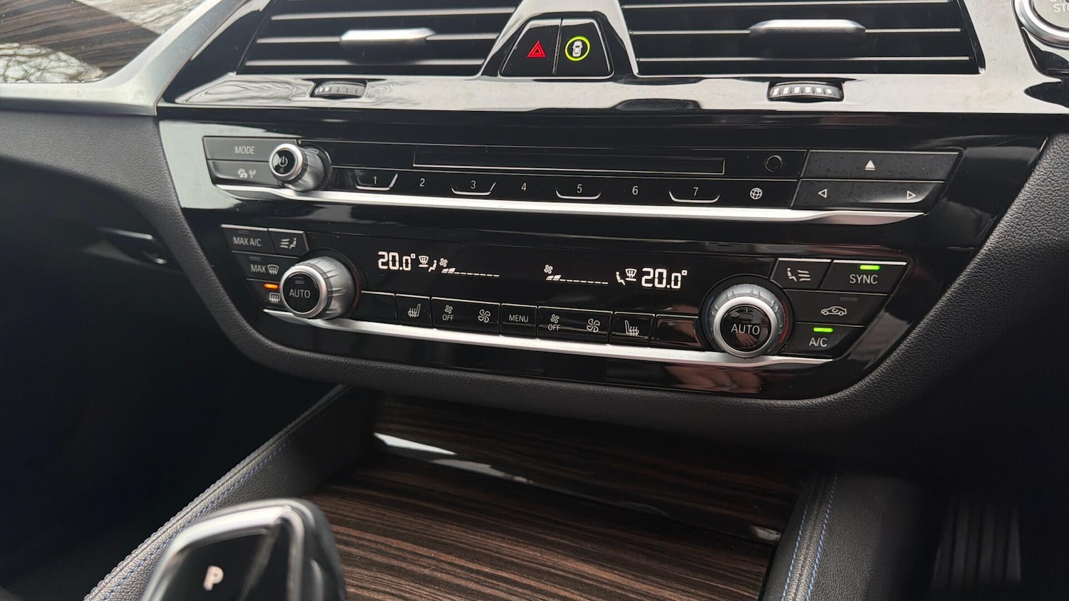 Used BMW 5 Series 2018 for sale - 77612355: Photo 37