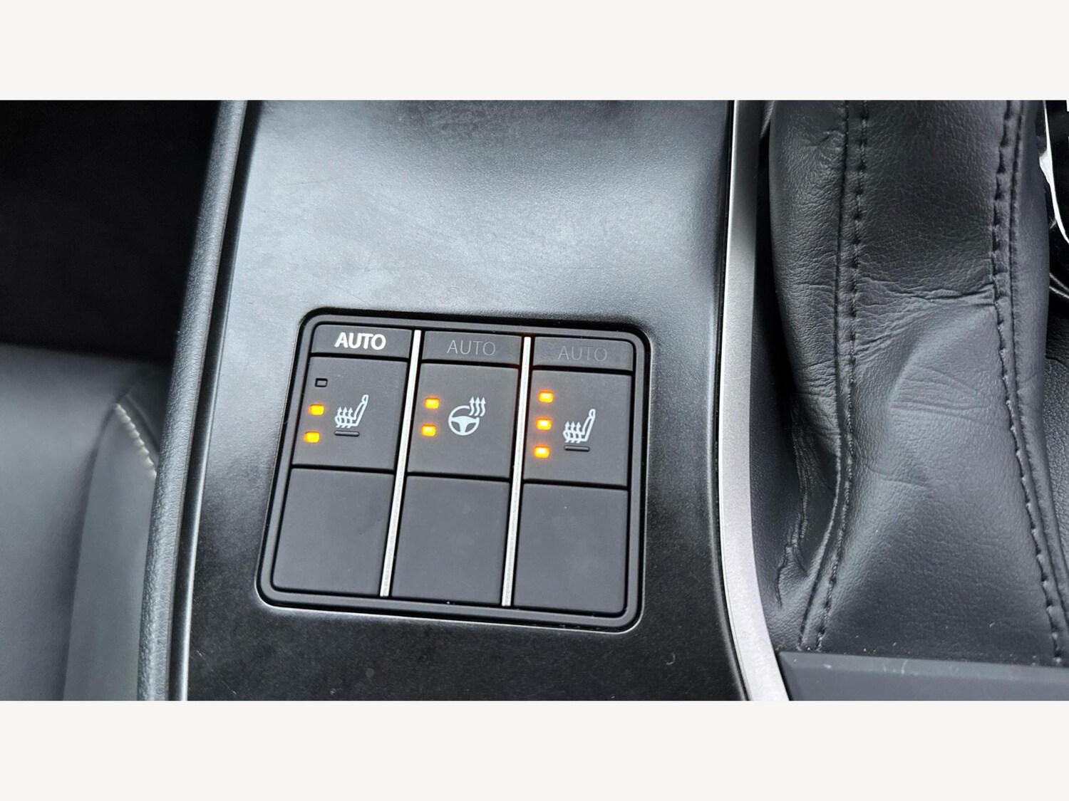 Used Lexus UX 2022 for sale - 77049776: Photo 23