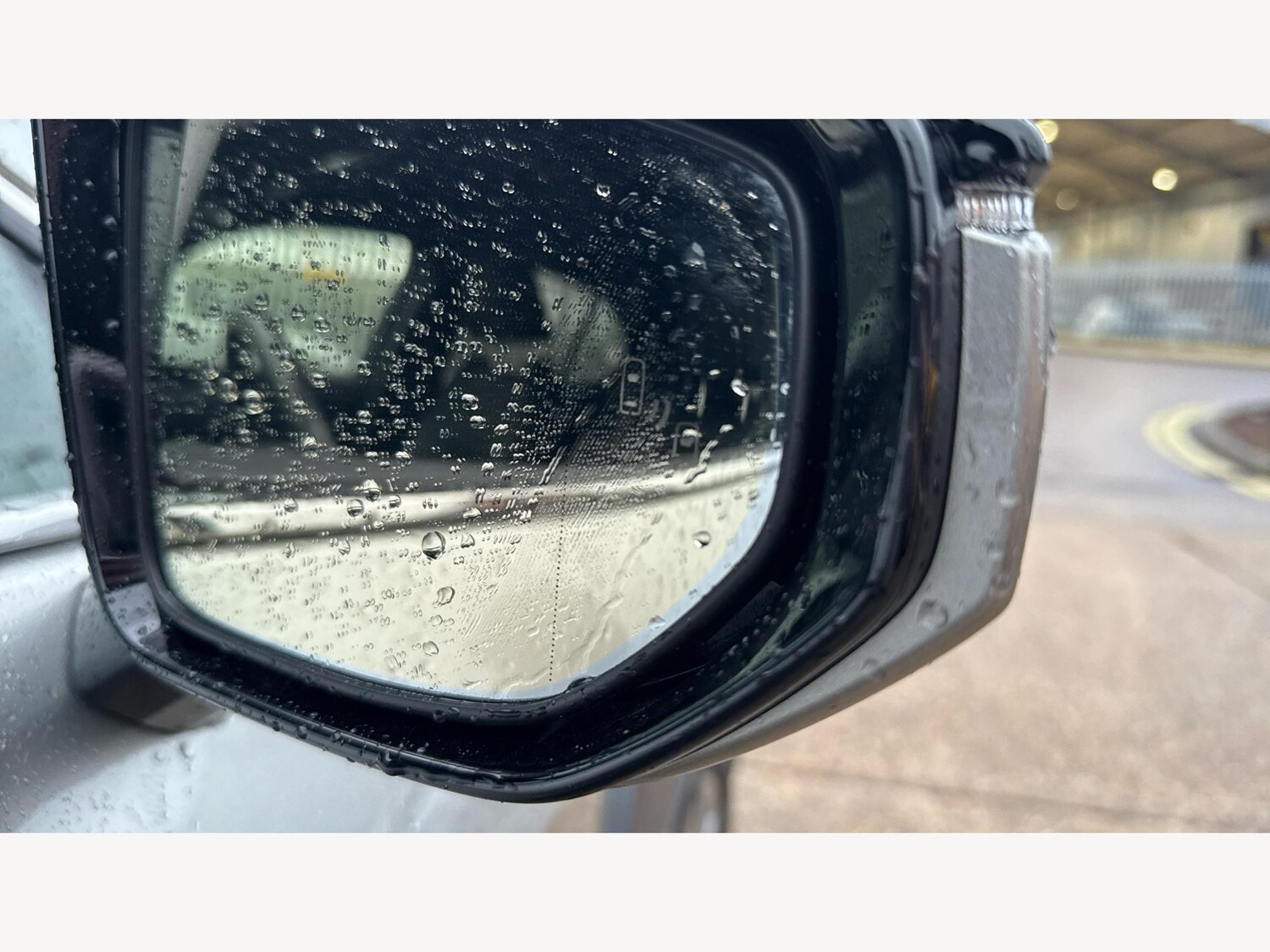 Used Lexus UX 2022 for sale - 77049776: Photo 32