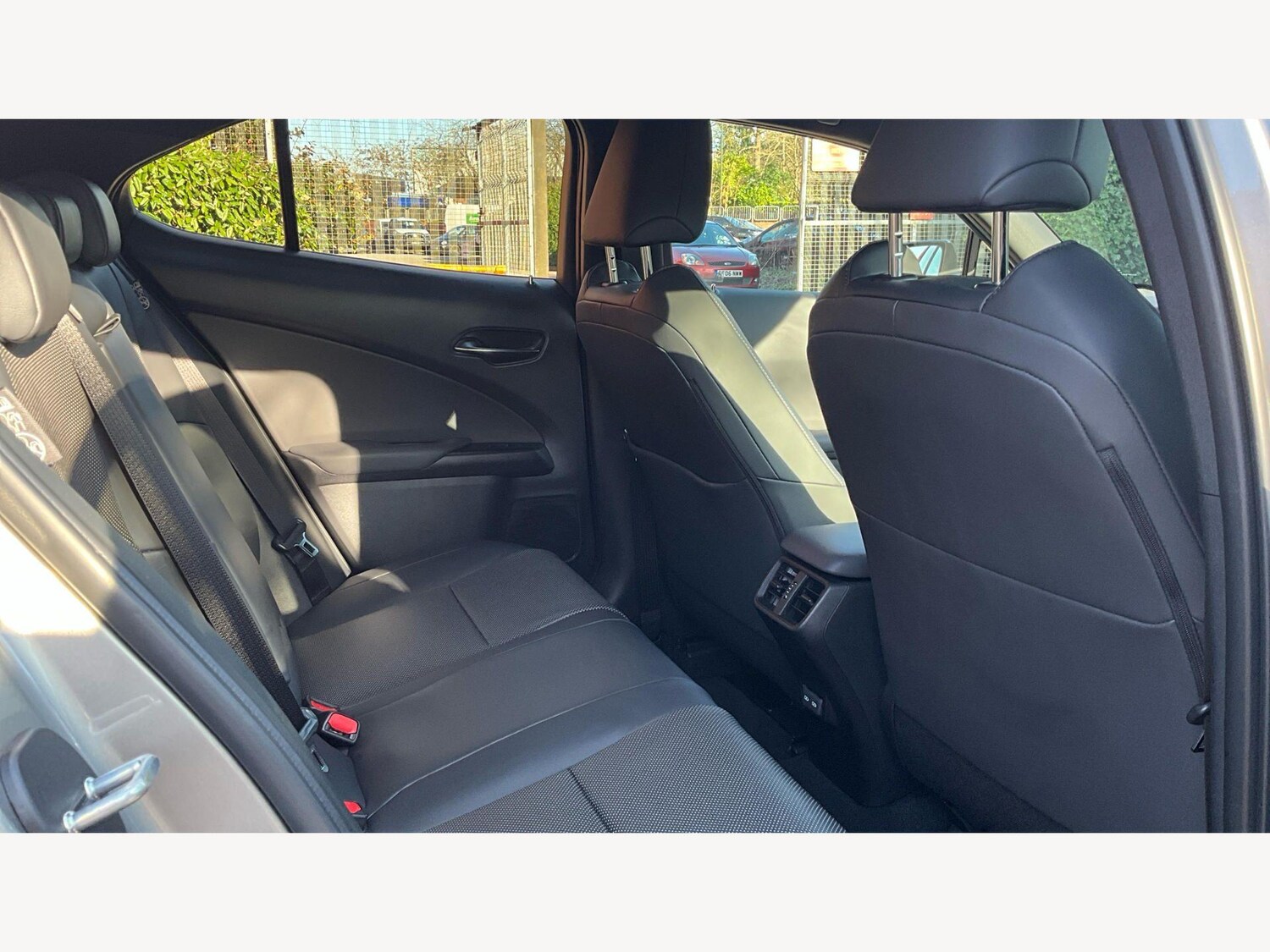 Used Lexus UX 2025 for sale - 77993091: Photo 11