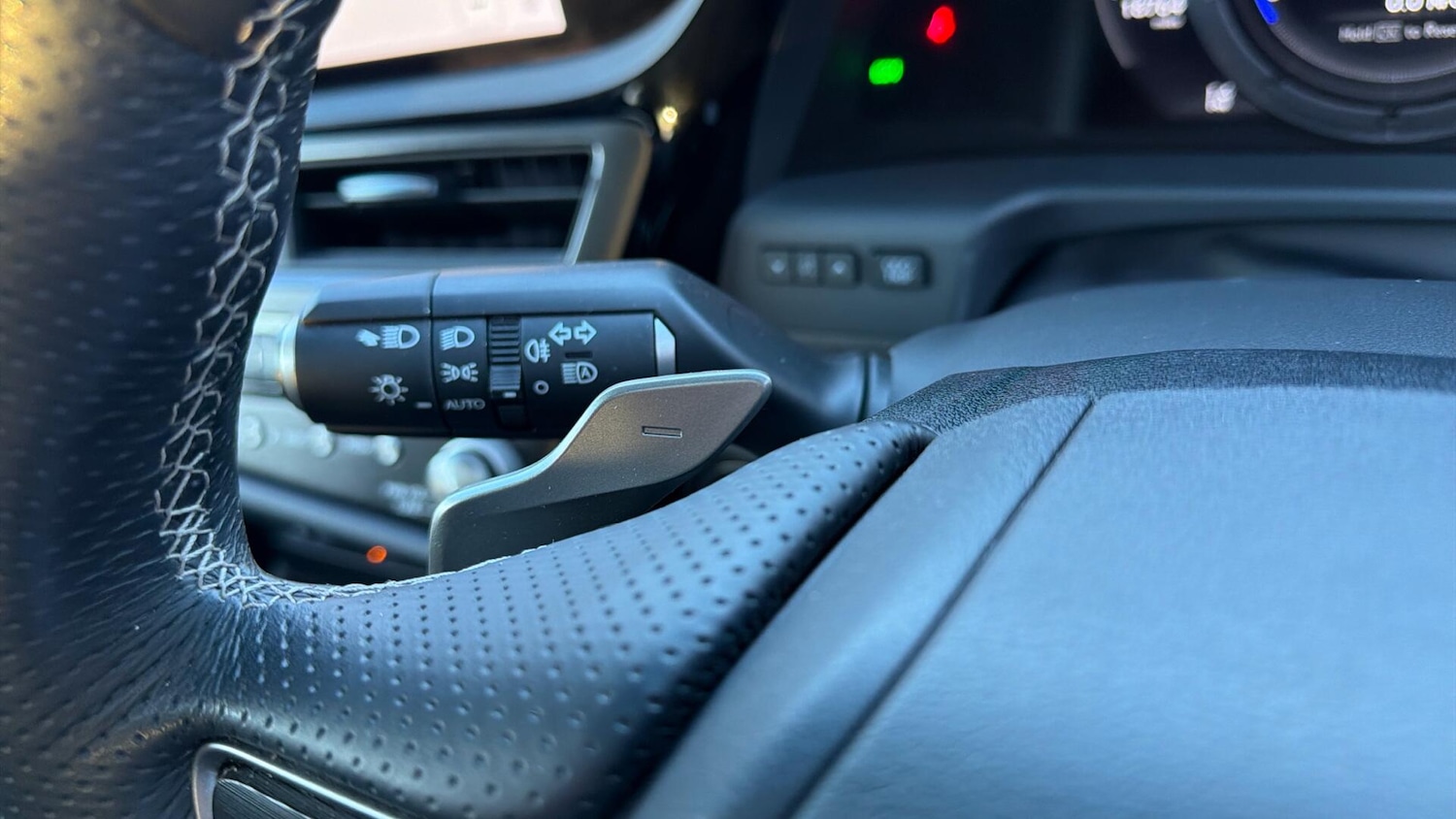 Used Lexus ES 2024 for sale - 77166837: Photo 32