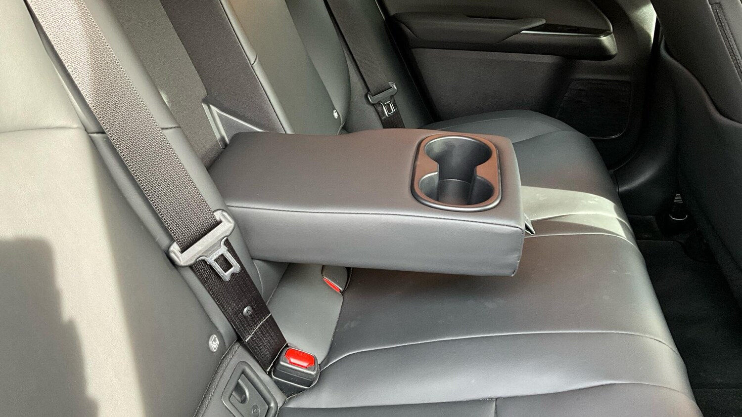 Used Lexus UX for sale - 77611863: Photo 41