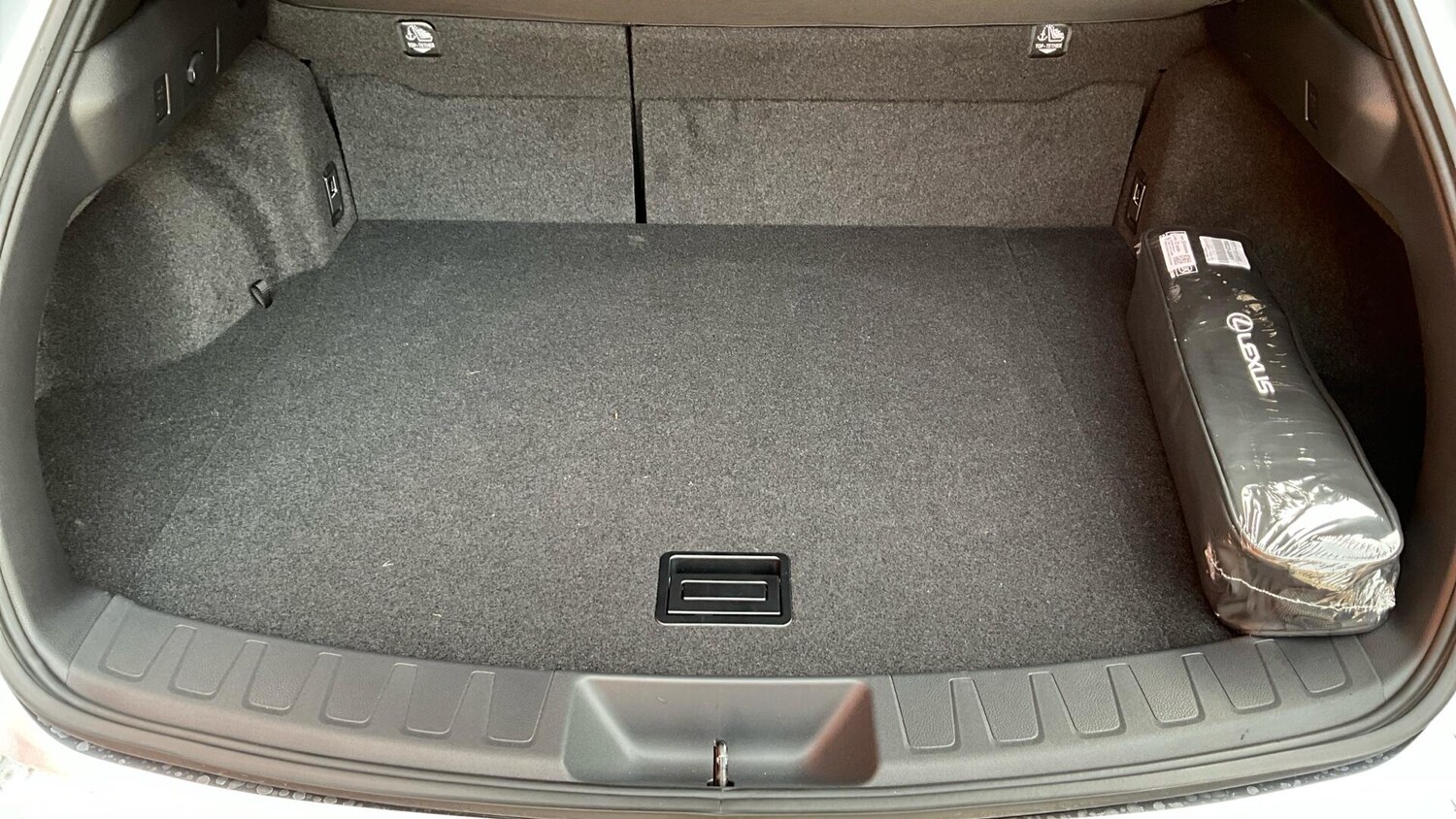 Used Lexus UX for sale - 77611863: Photo 43