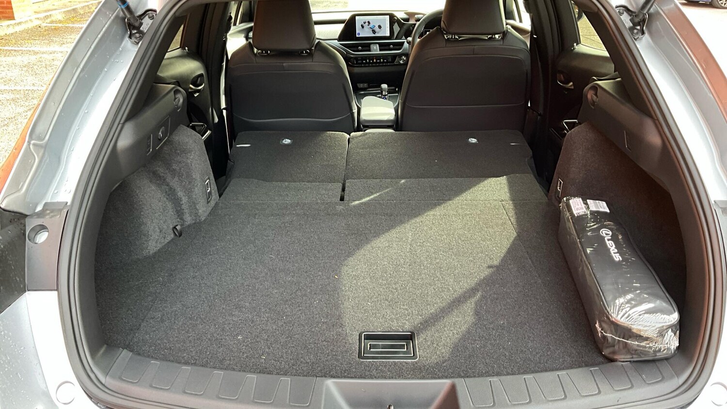 Used Lexus UX for sale - 77611863: Photo 46