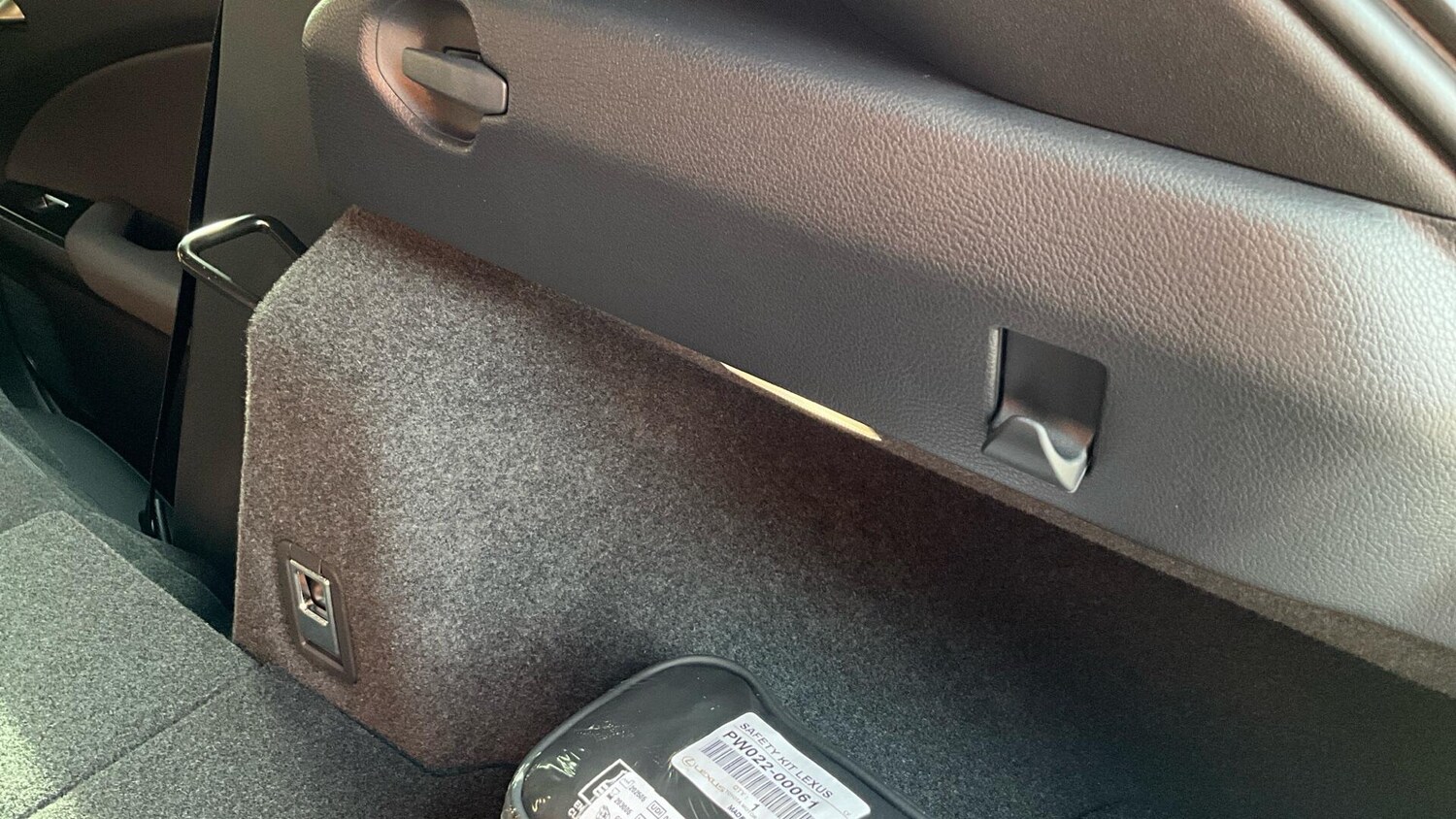 Used Lexus UX for sale - 77611863: Photo 48