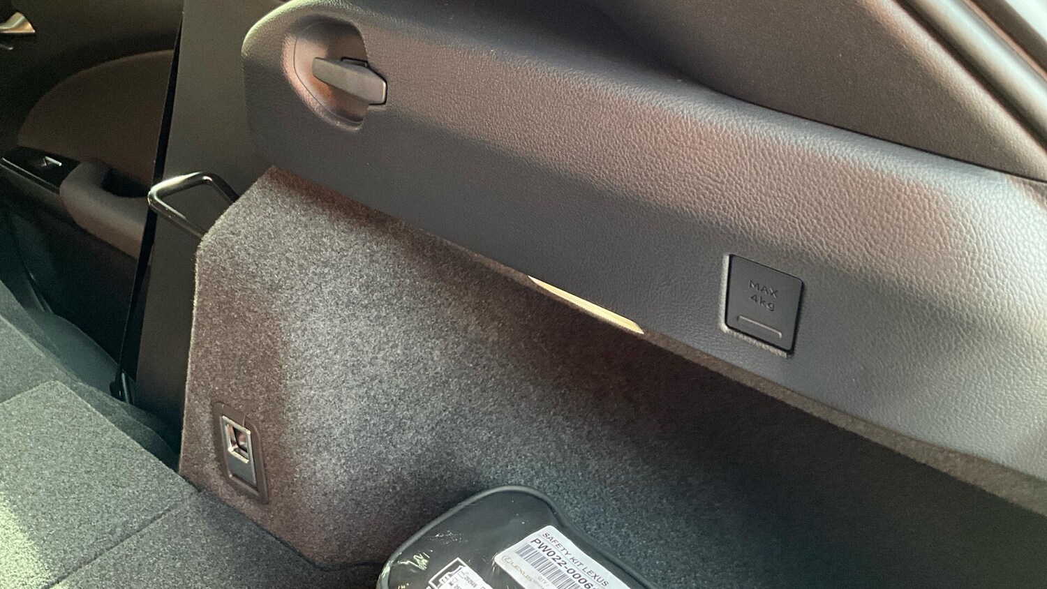 Used Lexus UX for sale - 77611863: Photo 49