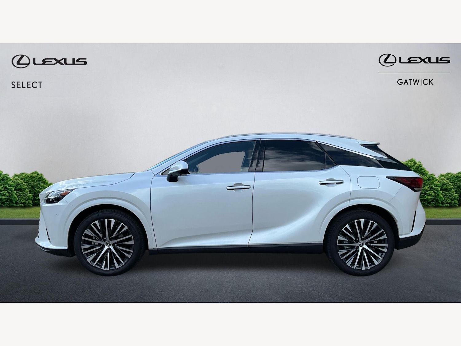 Used Lexus RX 2024 for sale - 76715590: Photo 3