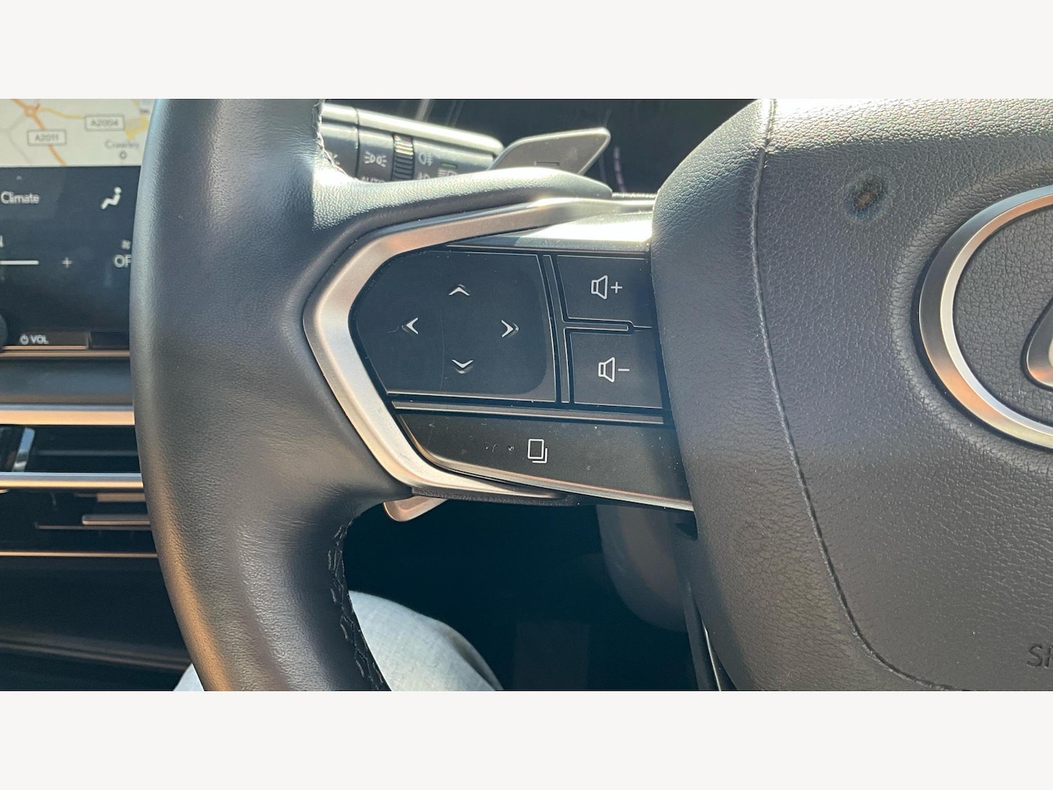 Used Lexus RX 2024 for sale - 76715590: Photo 30